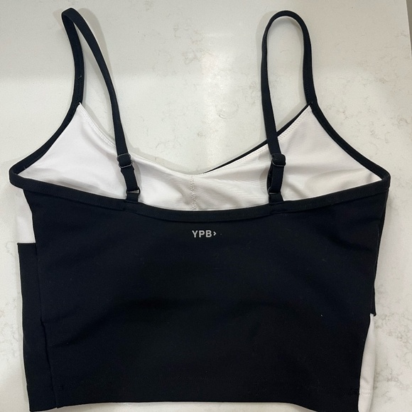 Abercrombie YPB Crossover Sports Bra - Size S - Picture 2 of 2